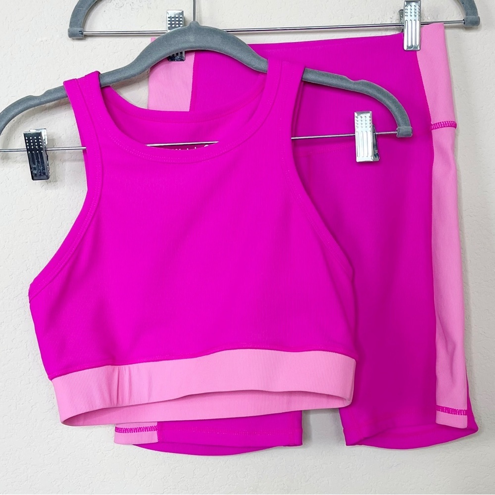 WILO The Label Pink Colorblock Sports Bra and Bike Shorts SET Australian